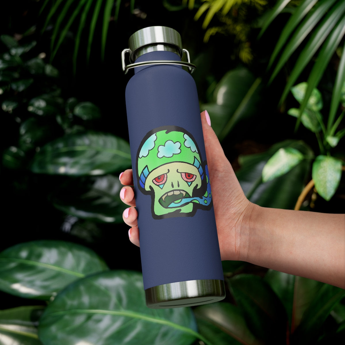 Green Shroom 22oz Vacuum Insulated Bottle