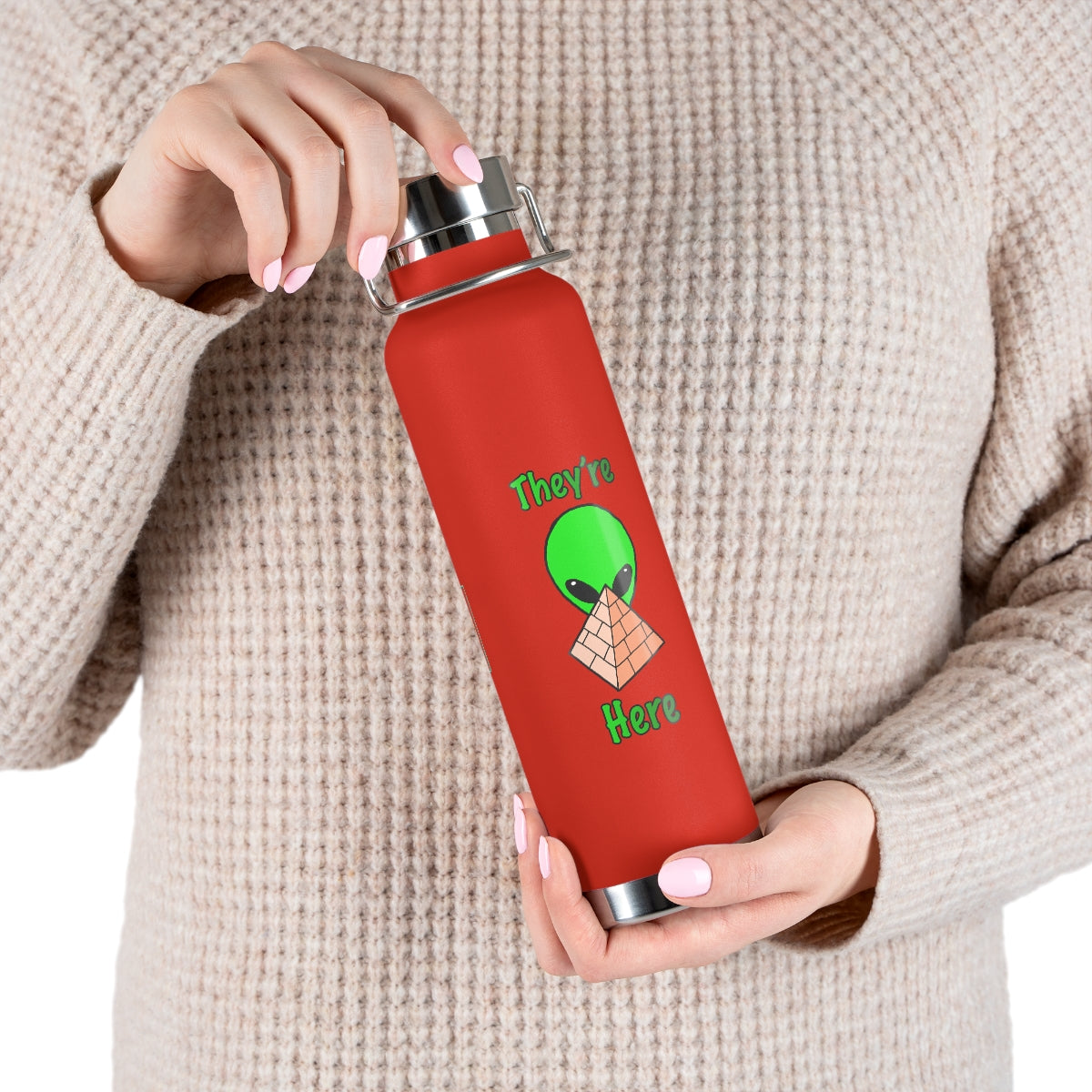 Green Alien 22oz Vacuum Insulated Bottle