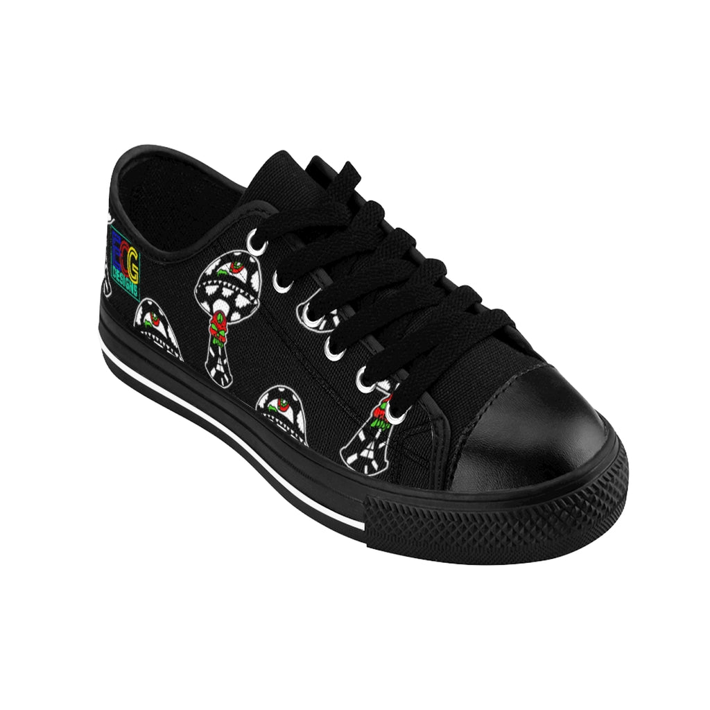 Black and White Skull Shroom Men's Sneakers