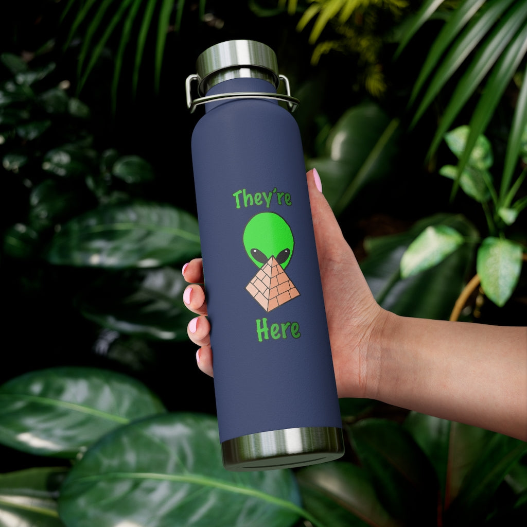 Green Alien 22oz Vacuum Insulated Bottle